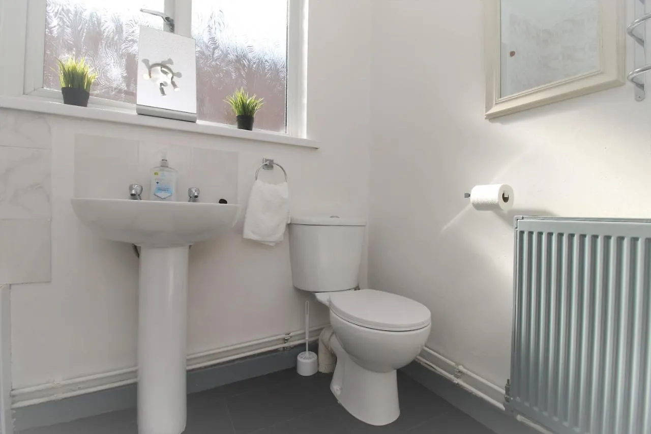 Fitzroy Terrace By Property Promise Cardiff Holiday home
