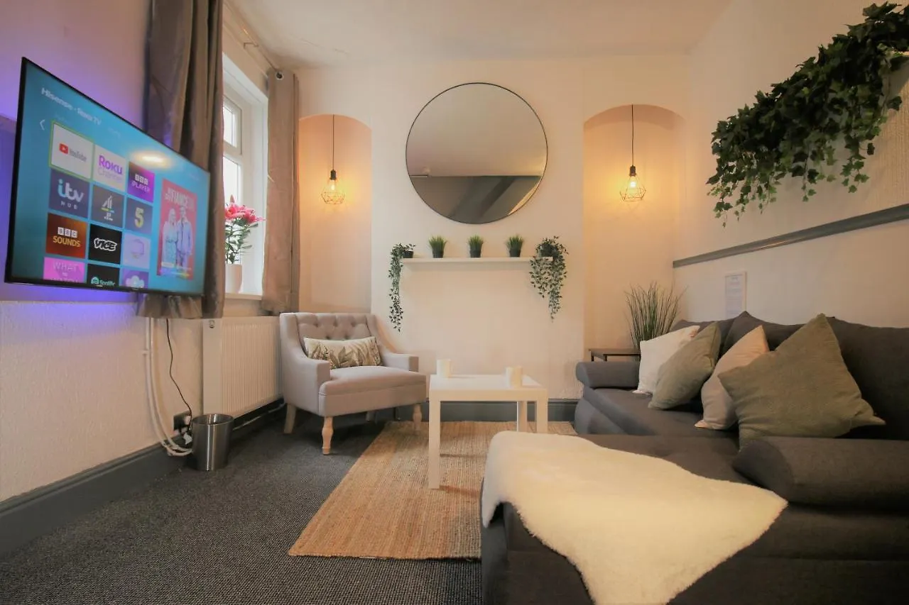 Fitzroy Terrace By Property Promise Cardiff 0*,  United Kingdom