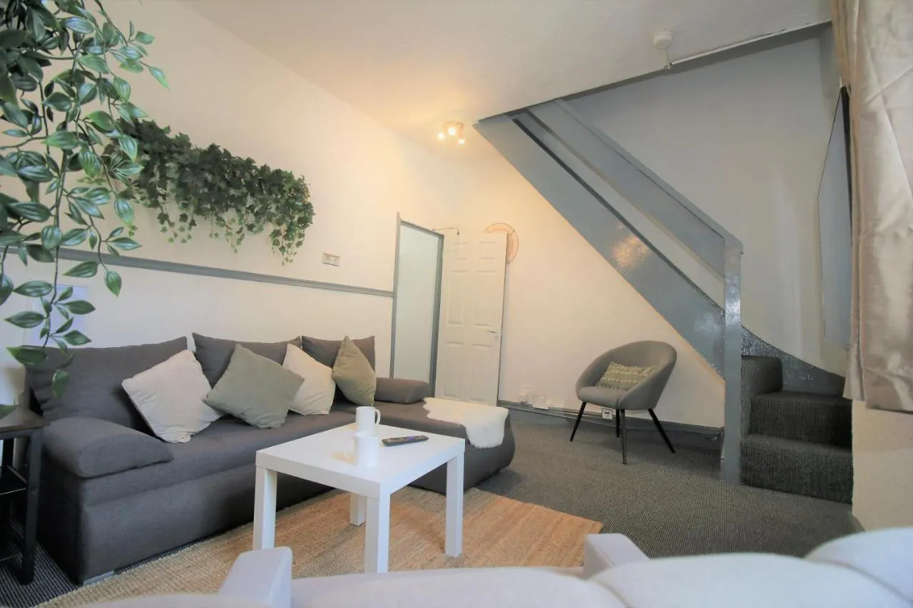 Fitzroy Terrace By Property Promise Cardiff Holiday home