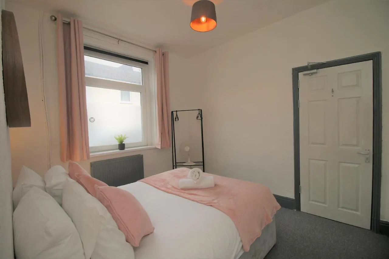 Fitzroy Terrace By Property Promise Cardiff 0*,  United Kingdom