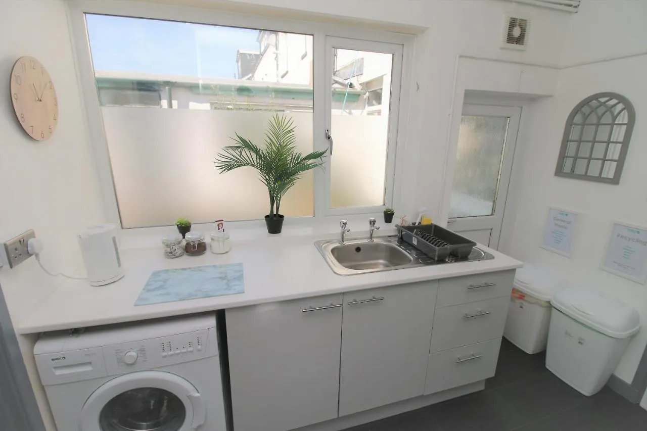 Fitzroy Terrace By Property Promise Cardiff United Kingdom